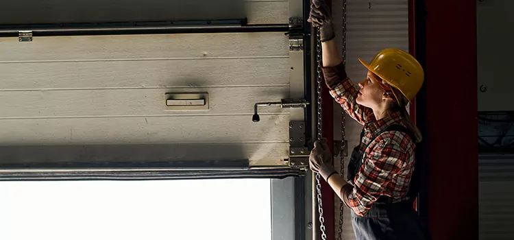 Addressing Common Garage Door Stoppage Issues in Kennesaw, GA